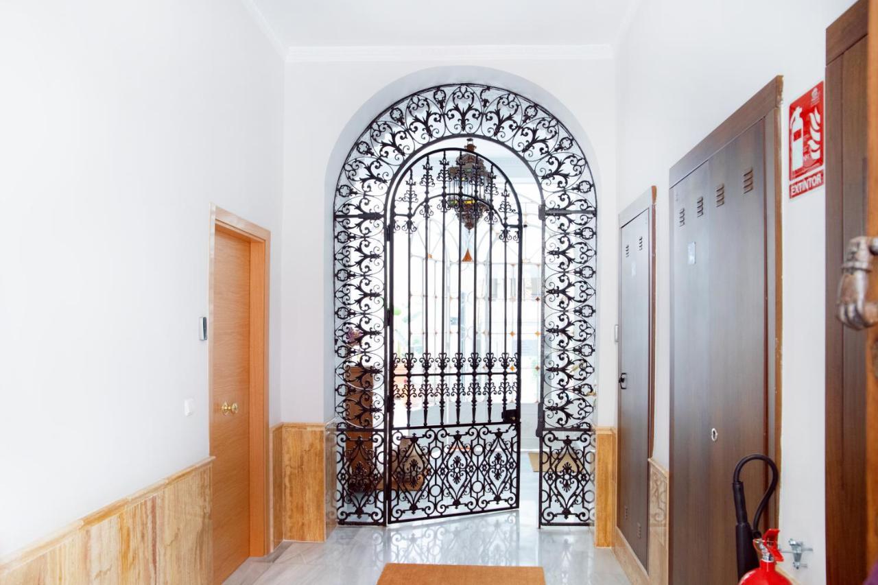 Hispalis Casa Palacio Apartment Sevilla Eksteriør billede