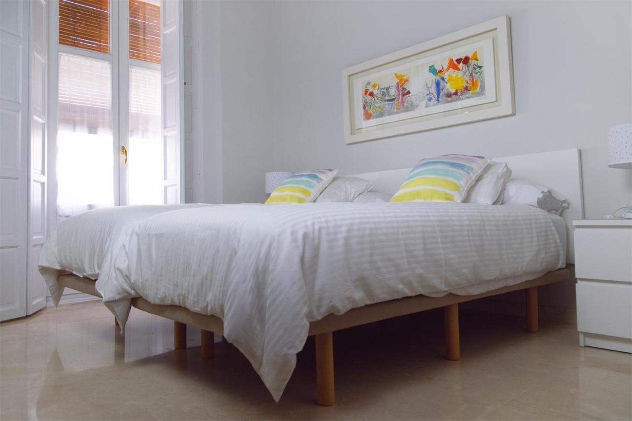 Hispalis Casa Palacio Apartment Sevilla Eksteriør billede